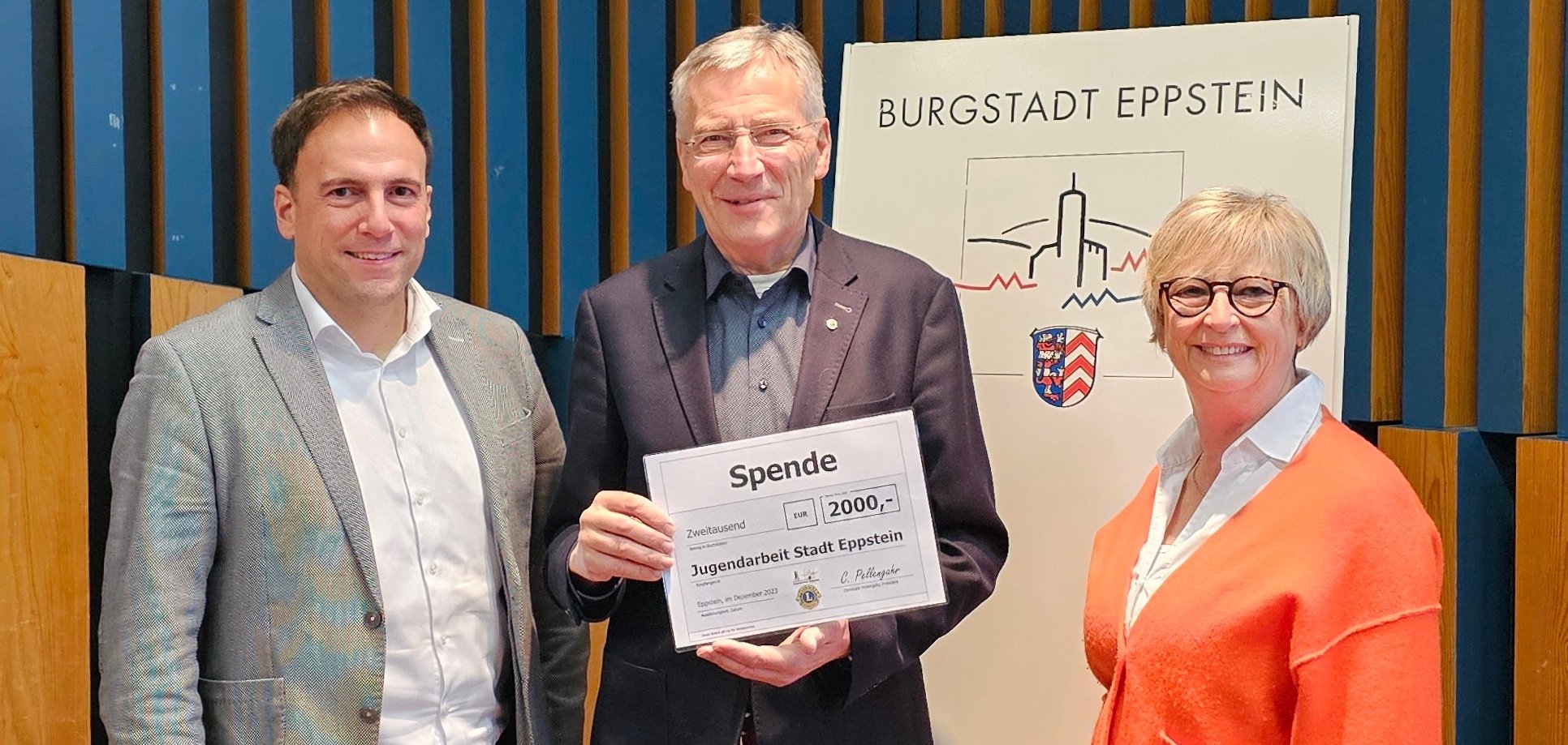 Alexander Simon, Lions Präsident Christoph Pellengahr und erste Stadträtin Sabine Bergold