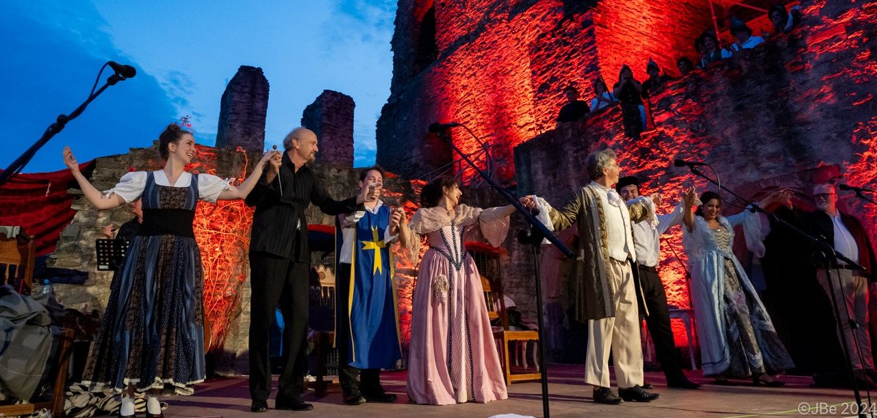 Oper "Cosi fan tutte"